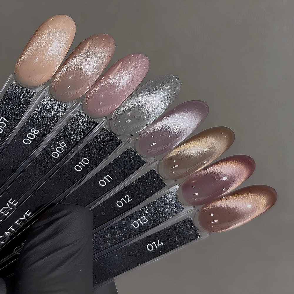 Dark Gel Polish Cat Eye №08