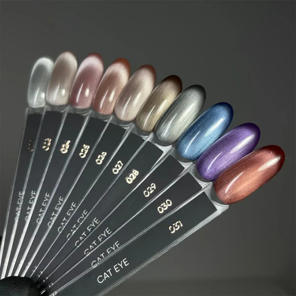 Dark Gel Polish Cat Eye №28